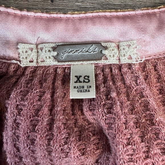 Gimmicks Waffle Knit Henley Top XS Velvet Sleeve Boho - Picture 2 of 7